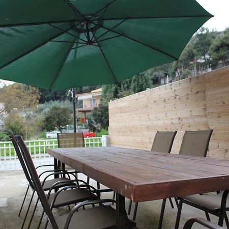 Pares Comfort Apartment Неа-Карвали Экстерьер фото