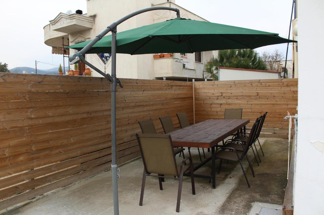 Pares Comfort Apartment Неа-Карвали Экстерьер фото